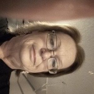 Meet your Posher, Cynthia